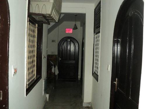 Hotel Milan Continental Delhi  Esterno foto