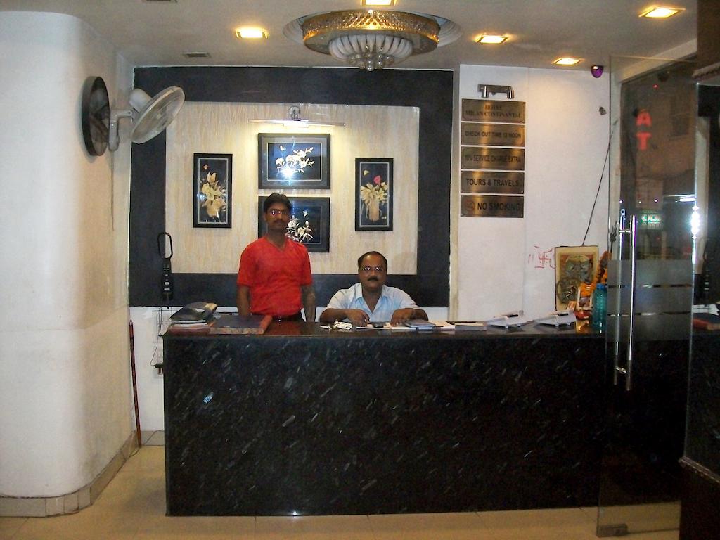 Hotel Milan Continental Delhi  Esterno foto